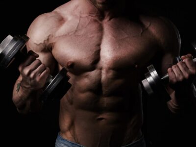 Karl Ess Vermögen Vom Fitness-Youtuber zum Millionen-Unternehmer